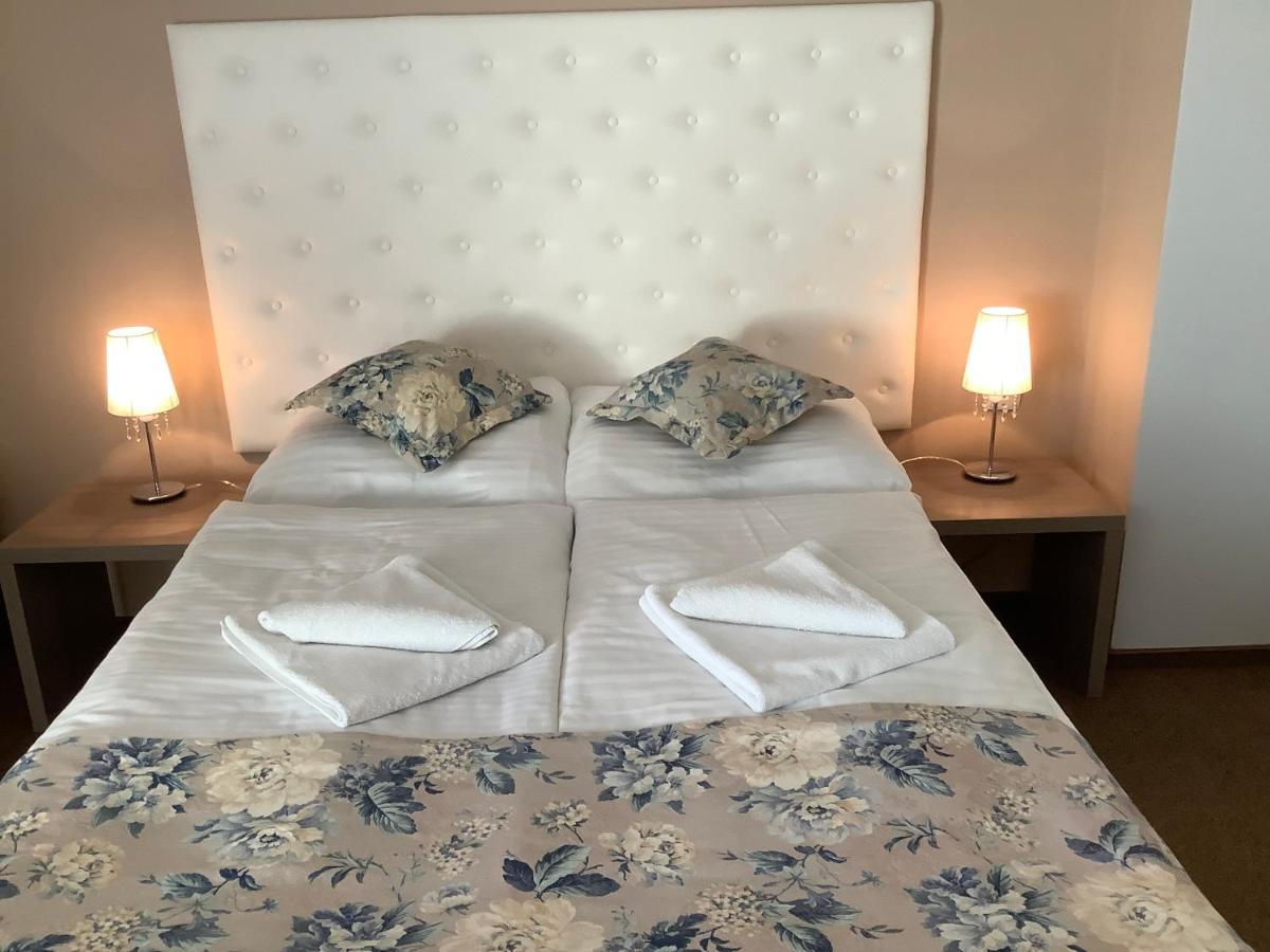 Amberia Mikolajki Apartment Ngoại thất bức ảnh