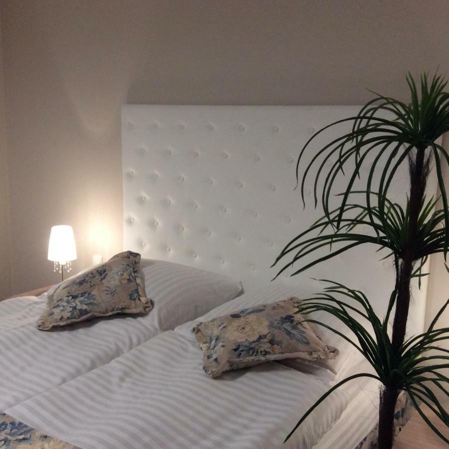 Amberia Mikolajki Apartment Ngoại thất bức ảnh