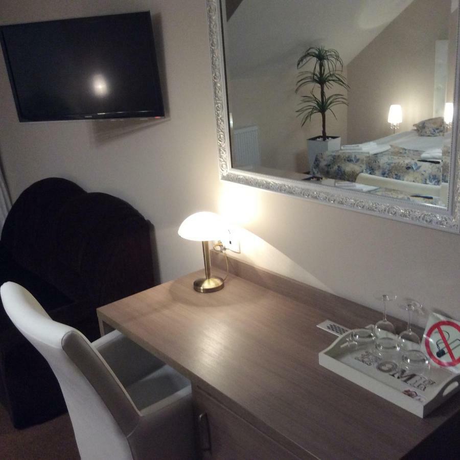 Amberia Mikolajki Apartment Ngoại thất bức ảnh